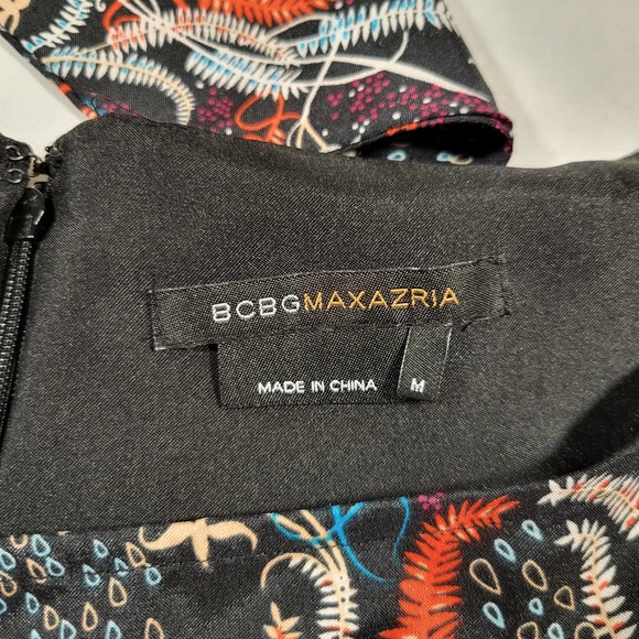 BCBG Maxazria Dress*Womans Medium*Rear Zip* - Picture 5 of 7